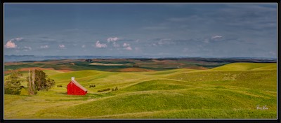red barn on prairie